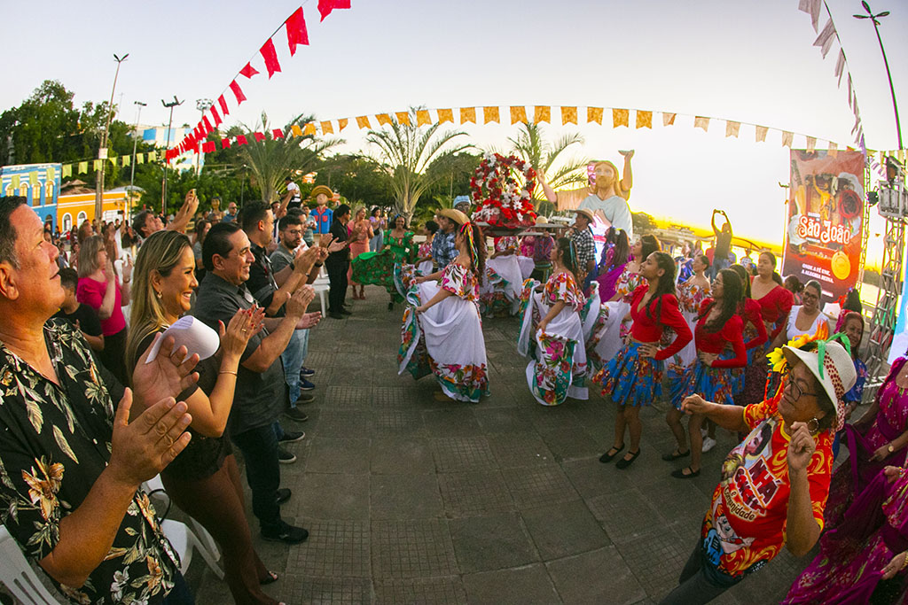 Arraial Do Banho De S O Jo O Tem Fam Lias De Festeiros Como As Maiores